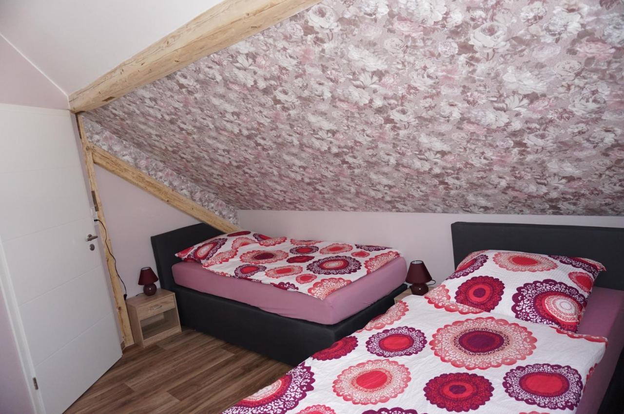 Aussergewoehnliche Dachgeschosswohnung Koenigslutter am Elm Exterior photo